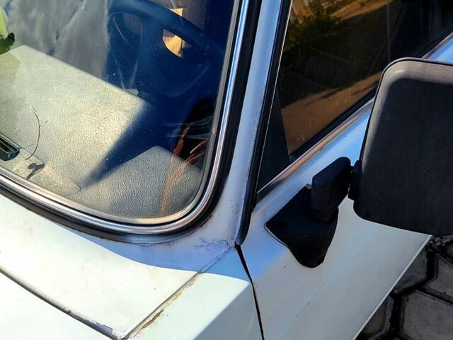 Білий ІЖ 27175, об'ємом двигуна 1.6 л та пробігом 46 тис. км за 1300 $, фото 10 на Automoto.ua