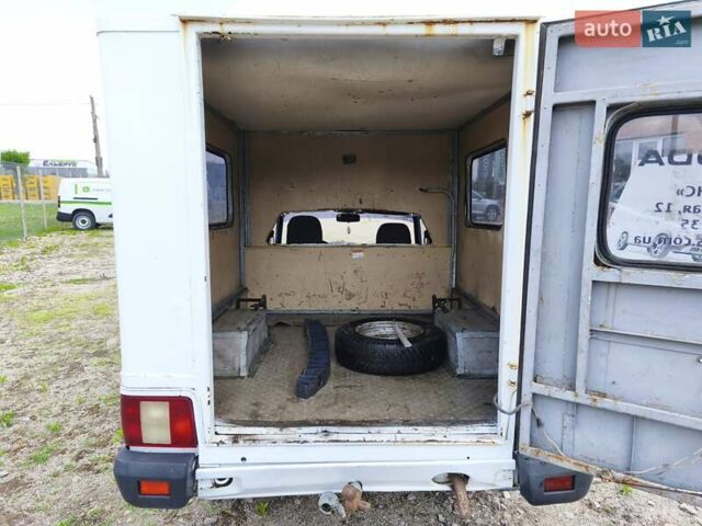 ІЖ 27175 2007 у Кропивницькому (Кіровограді) на Automoto.ua Білий ІЖ 27175, об'ємом двигуна 1.57 л та пробігом 78 тис. км за 1500 $, фото 11 на Automoto.ua