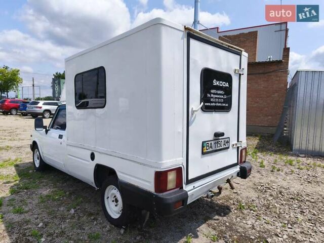 ІЖ 27175 2007 у Кропивницькому (Кіровограді) на Automoto.ua Білий ІЖ 27175, об'ємом двигуна 1.57 л та пробігом 78 тис. км за 1500 $, фото 8 на Automoto.ua