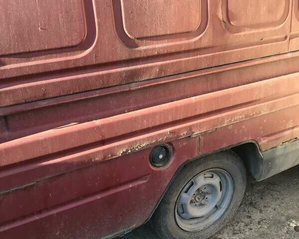 Красный ИЖ 27175, объемом двигателя 0 л и пробегом 230 тыс. км за 800 $, фото 3 на Automoto.ua