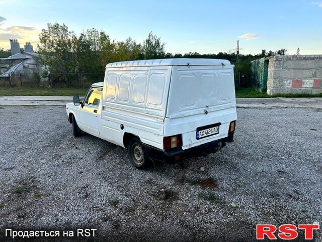 ИЖ 27175, объемом двигателя 1.6 л и пробегом 85 тыс. км за 1500 $, фото 2 на Automoto.ua