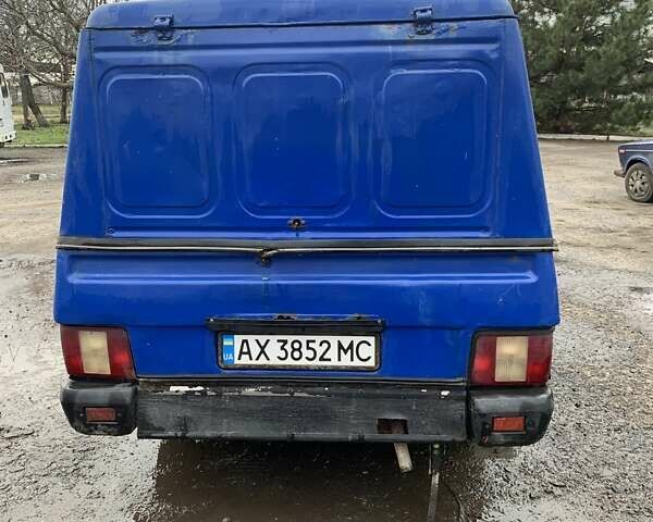 Синий ИЖ 27175, объемом двигателя 1.6 л и пробегом 175 тыс. км за 1500 $, фото 2 на Automoto.ua