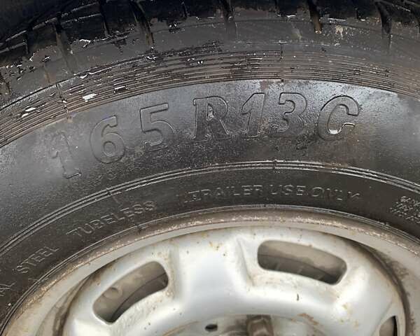 Синий ИЖ 27175, объемом двигателя 1.6 л и пробегом 175 тыс. км за 1500 $, фото 5 на Automoto.ua