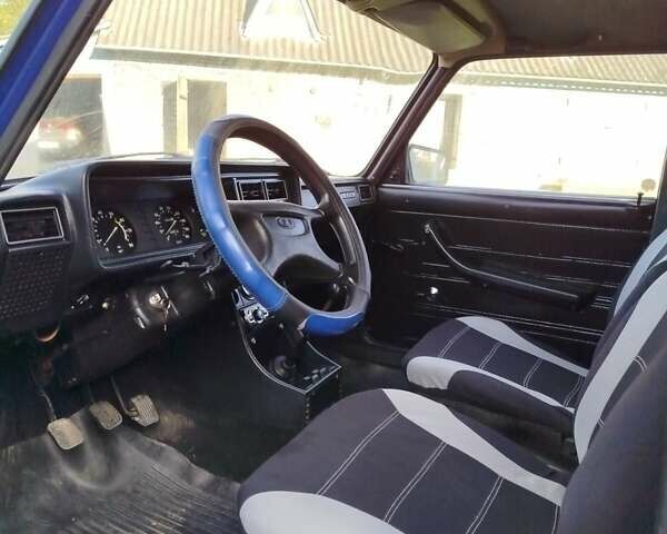 Синий ИЖ 27175, объемом двигателя 1.57 л и пробегом 30 тыс. км за 1100 $, фото 2 на Automoto.ua