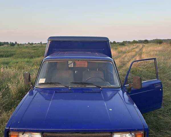 ІЖ 27175 2006 у Козельце на Automoto.ua Синій ІЖ 27175, об'ємом двигуна 1.6 л та пробігом 103 тис. км за 1100 $, фото 4 на Automoto.ua