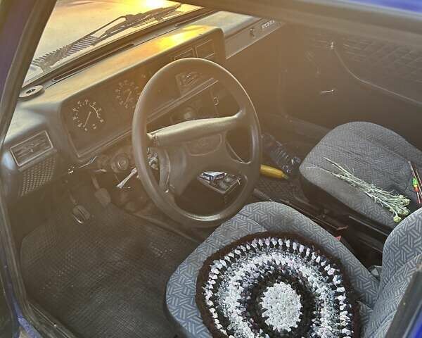 ІЖ 27175 2006 у Козельце на Automoto.ua Синій ІЖ 27175, об'ємом двигуна 1.6 л та пробігом 103 тис. км за 1100 $, фото 5 на Automoto.ua
