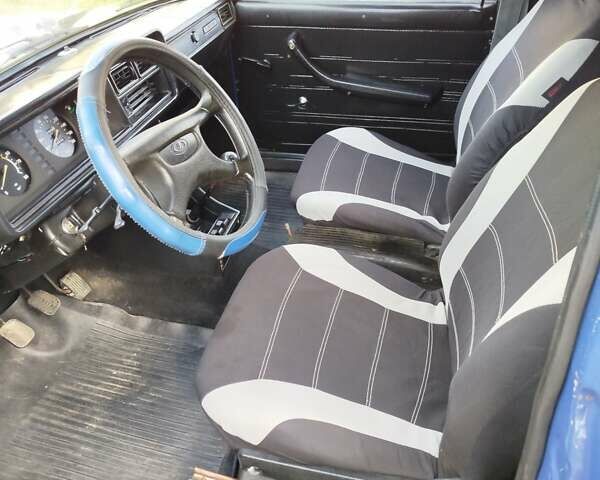 Синий ИЖ 27175, объемом двигателя 1.57 л и пробегом 30 тыс. км за 1100 $, фото 5 на Automoto.ua