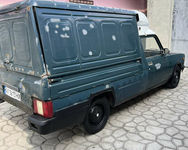 Зеленый ИЖ 27175, объемом двигателя 1.57 л и пробегом 250 тыс. км за 999 $, фото 6 на Automoto.ua