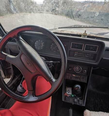 Зеленый ИЖ 27175, объемом двигателя 1.5 л и пробегом 300 тыс. км за 800 $, фото 2 на Automoto.ua