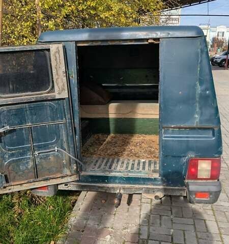 Зеленый ИЖ 27175, объемом двигателя 1.5 л и пробегом 300 тыс. км за 800 $, фото 8 на Automoto.ua