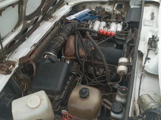 Білий ІЖ 2717 Ода, об'ємом двигуна 1.6 л та пробігом 126 тис. км за 1600 $, фото 7 на Automoto.ua