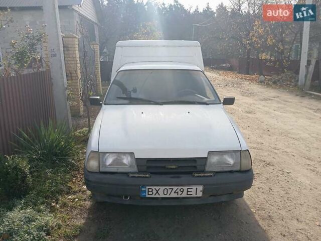 Білий ІЖ 2717 Ода, об'ємом двигуна 1.57 л та пробігом 158 тис. км за 950 $, фото 17 на Automoto.ua