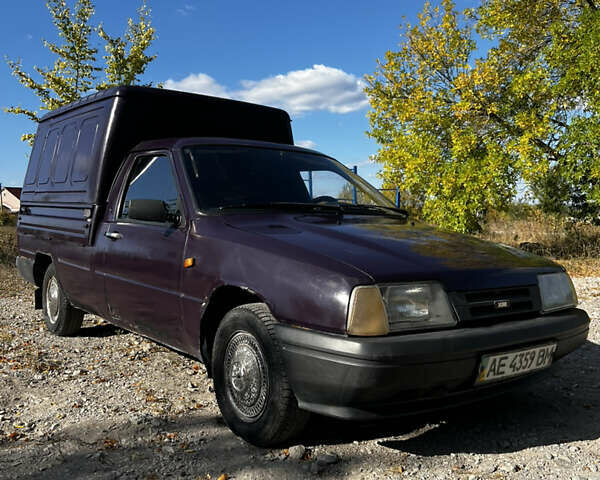 Фиолетовый ИЖ 2717 Ода, объемом двигателя 1.6 л и пробегом 295 тыс. км за 950 $, фото 16 на Automoto.ua