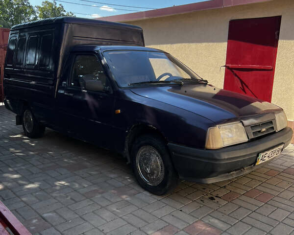 Фиолетовый ИЖ 2717 Ода, объемом двигателя 1.6 л и пробегом 295 тыс. км за 950 $, фото 1 на Automoto.ua