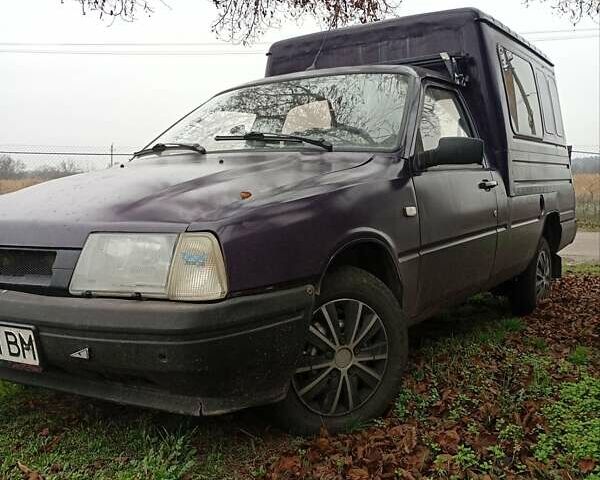 Фиолетовый ИЖ 2717 Ода, объемом двигателя 1.6 л и пробегом 230 тыс. км за 1500 $, фото 1 на Automoto.ua