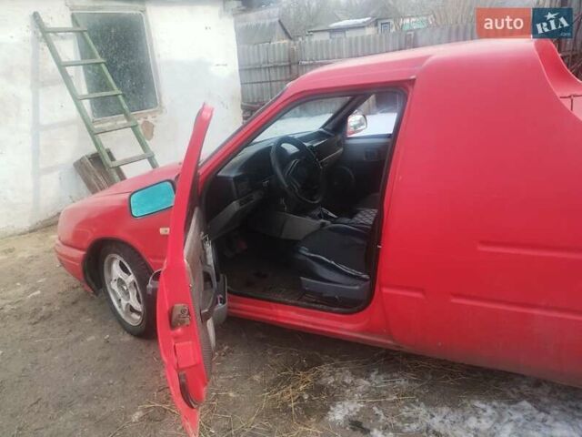 Красный ИЖ 2717 Ода, объемом двигателя 2 л и пробегом 100 тыс. км за 1200 $, фото 6 на Automoto.ua