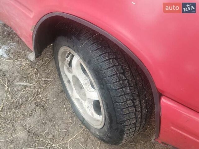 Красный ИЖ 2717 Ода, объемом двигателя 2 л и пробегом 100 тыс. км за 1200 $, фото 10 на Automoto.ua