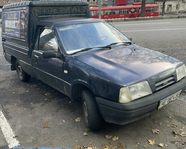 ИЖ 2717 Ода, объемом двигателя 1.6 л и пробегом 100 тыс. км за 894 $, фото 1 на Automoto.ua