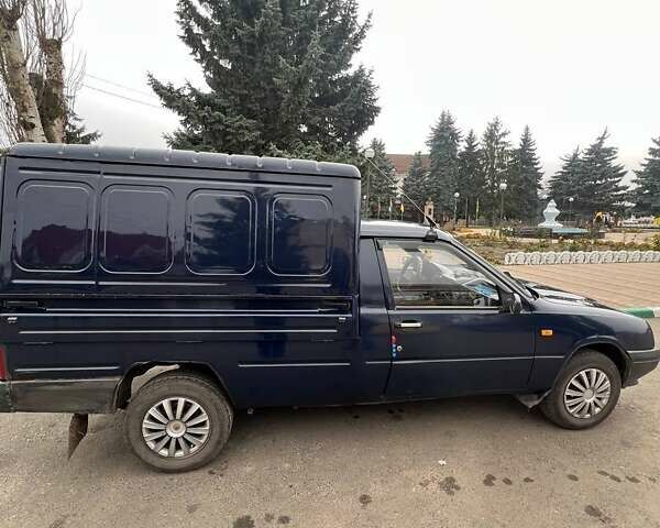 Синій ІЖ 2717 Ода, об'ємом двигуна 1.6 л та пробігом 170 тис. км за 2200 $, фото 2 на Automoto.ua