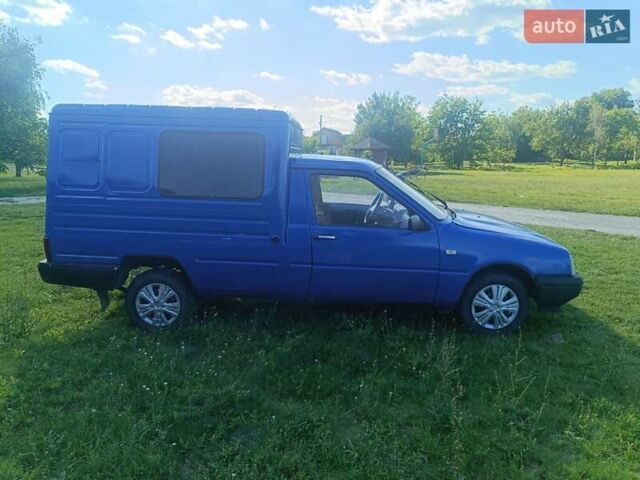 Синий ИЖ 2717 Ода, объемом двигателя 1.6 л и пробегом 155 тыс. км за 1000 $, фото 6 на Automoto.ua