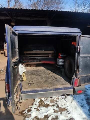 Синий ИЖ 2717 Ода, объемом двигателя 0 л и пробегом 250 тыс. км за 1400 $, фото 2 на Automoto.ua