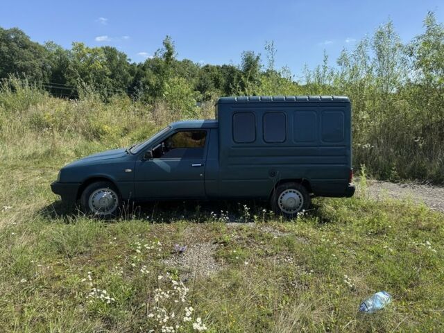 Зелений ІЖ 2717 Ода, об'ємом двигуна 1.6 л та пробігом 250 тис. км за 1200 $, фото 4 на Automoto.ua