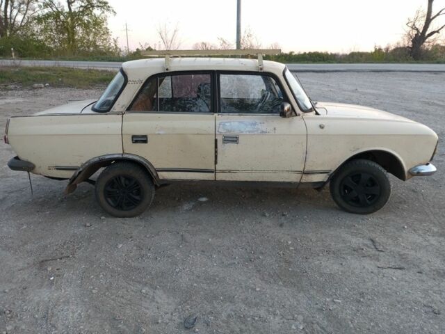 Білий ІЖ 412, об'ємом двигуна 0 л та пробігом 1000 тис. км за 244 $, фото 1 на Automoto.ua