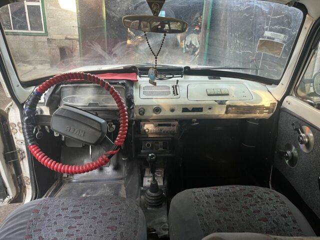 Белый ИЖ 412, объемом двигателя 1.5 л и пробегом 1 тыс. км за 711 $, фото 4 на Automoto.ua