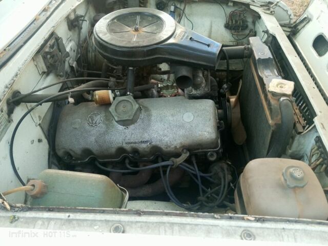 Белый ИЖ 412, объемом двигателя 1.5 л и пробегом 67 тыс. км за 750 $, фото 4 на Automoto.ua