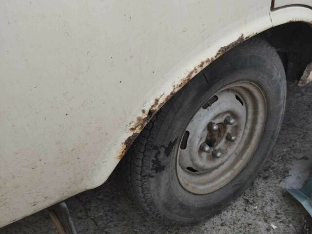 Белый ИЖ 412, объемом двигателя 1.5 л и пробегом 245 тыс. км за 238 $, фото 3 на Automoto.ua