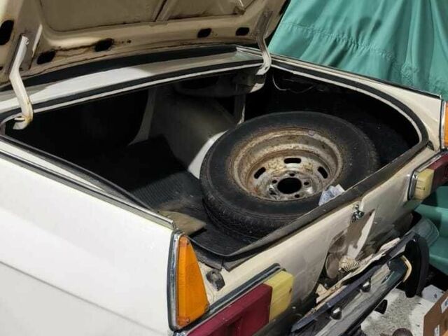 Бежевый ИЖ 412, объемом двигателя 0 л и пробегом 81 тыс. км за 1500 $, фото 7 на Automoto.ua