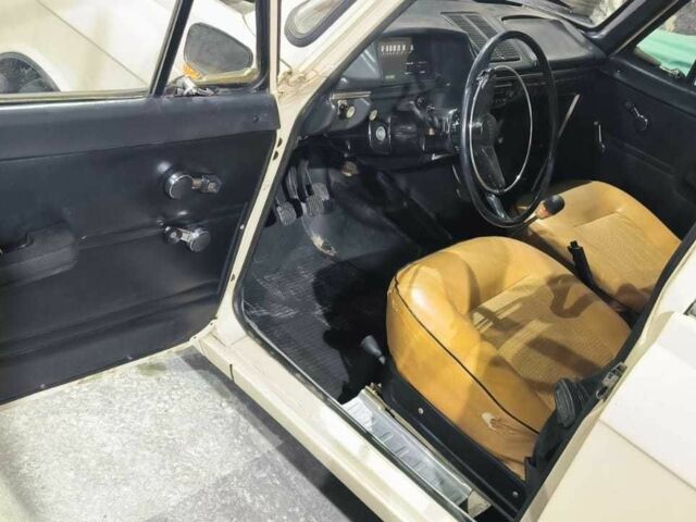 Бежевый ИЖ 412, объемом двигателя 0 л и пробегом 81 тыс. км за 1500 $, фото 12 на Automoto.ua