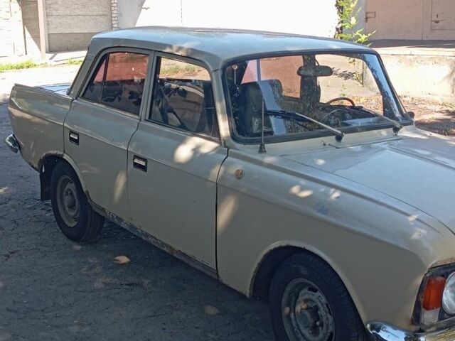 Бежевый ИЖ 412, объемом двигателя 1.5 л и пробегом 167 тыс. км за 522 $, фото 2 на Automoto.ua