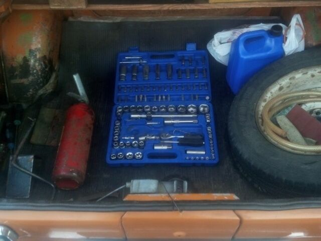 Коричневый ИЖ 412, объемом двигателя 1.5 л и пробегом 52 тыс. км за 472 $, фото 4 на Automoto.ua