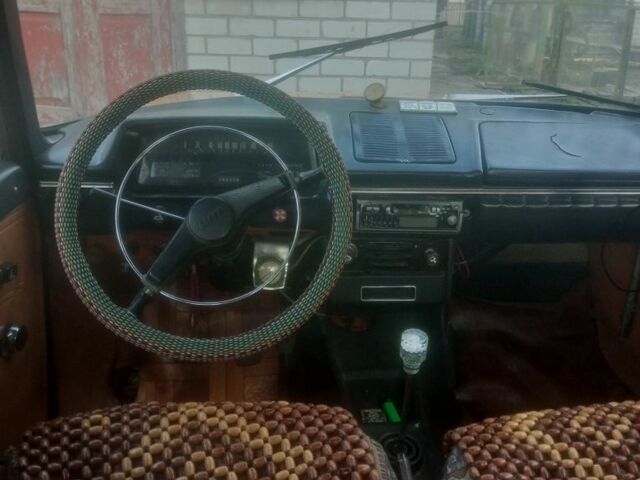 Коричневый ИЖ 412, объемом двигателя 1.5 л и пробегом 52 тыс. км за 472 $, фото 7 на Automoto.ua