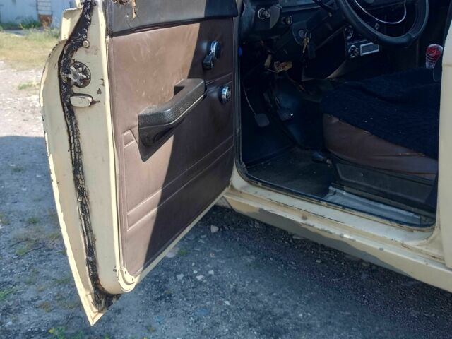 Серый ИЖ 412, объемом двигателя 1.6 л и пробегом 130 тыс. км за 524 $, фото 4 на Automoto.ua