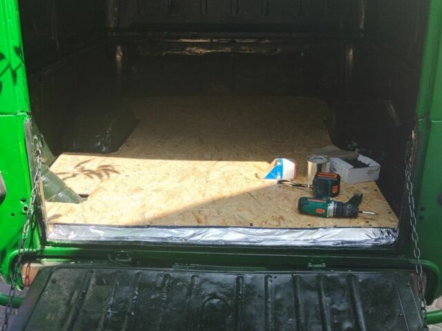 Зелений ІЖ 412, об'ємом двигуна 1.3 л та пробігом 5 тис. км за 600 $, фото 3 на Automoto.ua