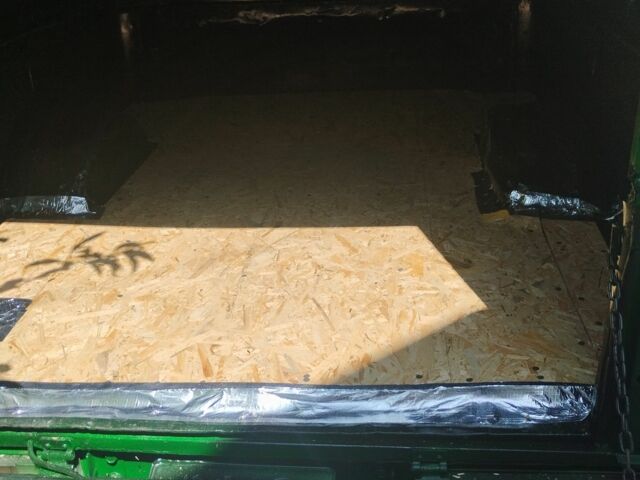 Зелений ІЖ 412, об'ємом двигуна 1.3 л та пробігом 5 тис. км за 600 $, фото 2 на Automoto.ua