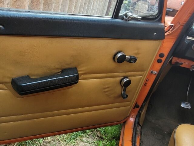 Оранжевый ИЖ 412, объемом двигателя 0 л и пробегом 75 тыс. км за 500 $, фото 5 на Automoto.ua