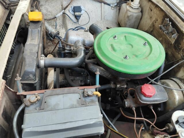 Бежевый ИЖ 412 ИЭ, объемом двигателя 1.5 л и пробегом 382 тыс. км за 600 $, фото 12 на Automoto.ua