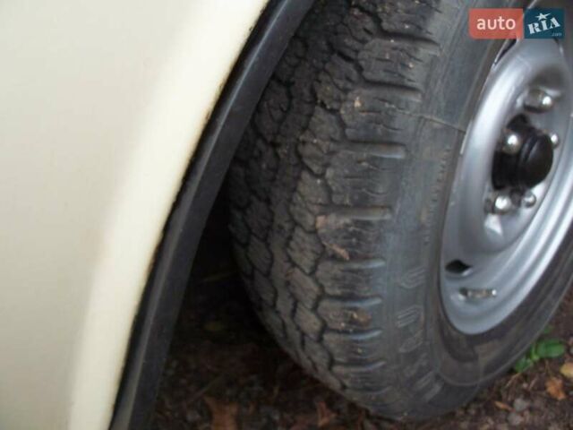 Бежевий ІЖ 412 ИЭ, об'ємом двигуна 1.5 л та пробігом 39 тис. км за 1067 $, фото 4 на Automoto.ua