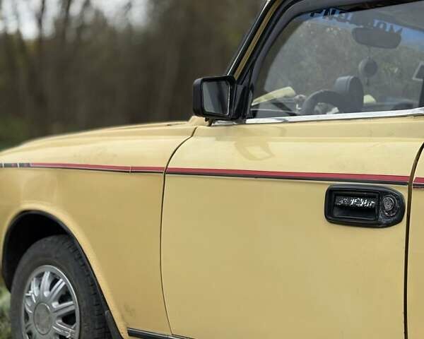 Бежевый ИЖ 412 ИЭ, объемом двигателя 1.5 л и пробегом 325 тыс. км за 500 $, фото 5 на Automoto.ua