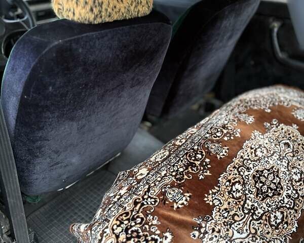 Бежевый ИЖ 412 ИЭ, объемом двигателя 1.5 л и пробегом 325 тыс. км за 500 $, фото 38 на Automoto.ua