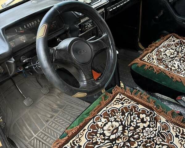 Бежевый ИЖ 412 ИЭ, объемом двигателя 1.5 л и пробегом 325 тыс. км за 500 $, фото 17 на Automoto.ua