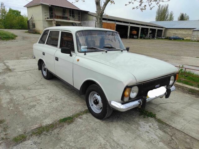 Белый ИЖ Другая, объемом двигателя 1.5 л и пробегом 30 тыс. км за 1900 $, фото 4 на Automoto.ua