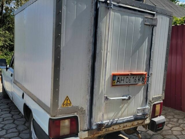 Білий ІЖ Інша, об'ємом двигуна 1.6 л та пробігом 46 тис. км за 1500 $, фото 3 на Automoto.ua