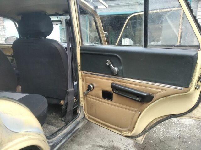 Бежевый ИЖ Другая, объемом двигателя 1.48 л и пробегом 20 тыс. км за 381 $, фото 3 на Automoto.ua