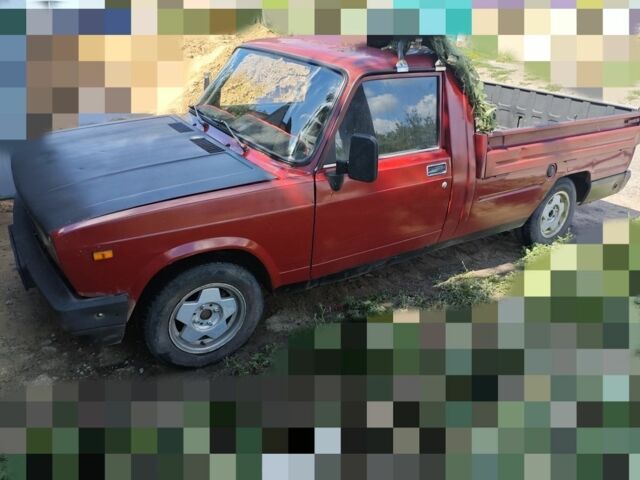 ИЖ Другая 2007 в Изюме на Automoto.ua Красный ИЖ Другая, объемом двигателя 1.6 л и пробегом 70 тыс. км за 954 $, фото 5 на Automoto.ua