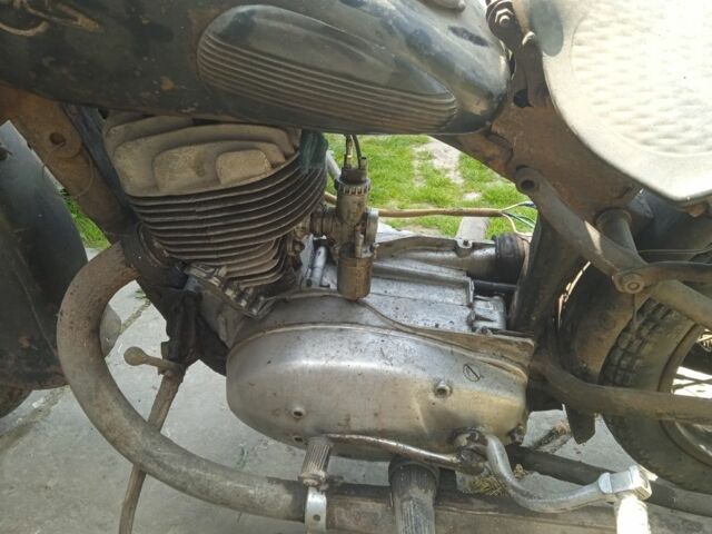 ИЖ Другая, объемом двигателя 0.3 л и пробегом 0 тыс. км за 500 $, фото 2 на Automoto.ua