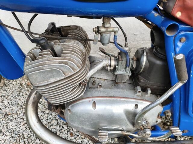 ИЖ Другая, объемом двигателя 0.35 л и пробегом 0 тыс. км за 229 $, фото 4 на Automoto.ua